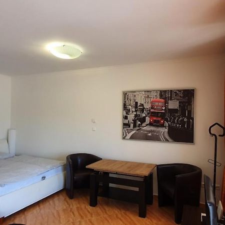 Bazsi Golden Beach Apartman Шіофок Екстер'єр фото