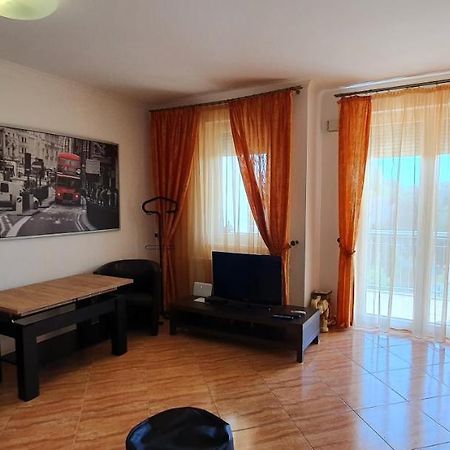 Bazsi Golden Beach Apartman Шіофок Екстер'єр фото